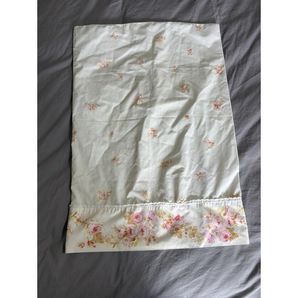 Vintage Perma-Prest No Iron Pink Floral Scalloped Pillowcases Repurpose Fabric
